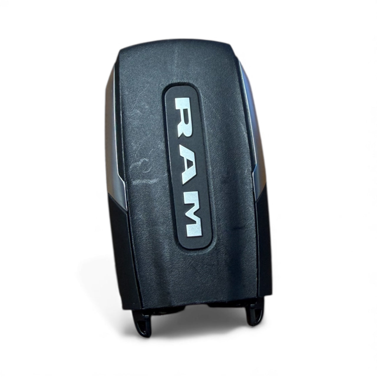 DOG-82   2019-2024 Ram 1500 Pickup Smart Key 3B